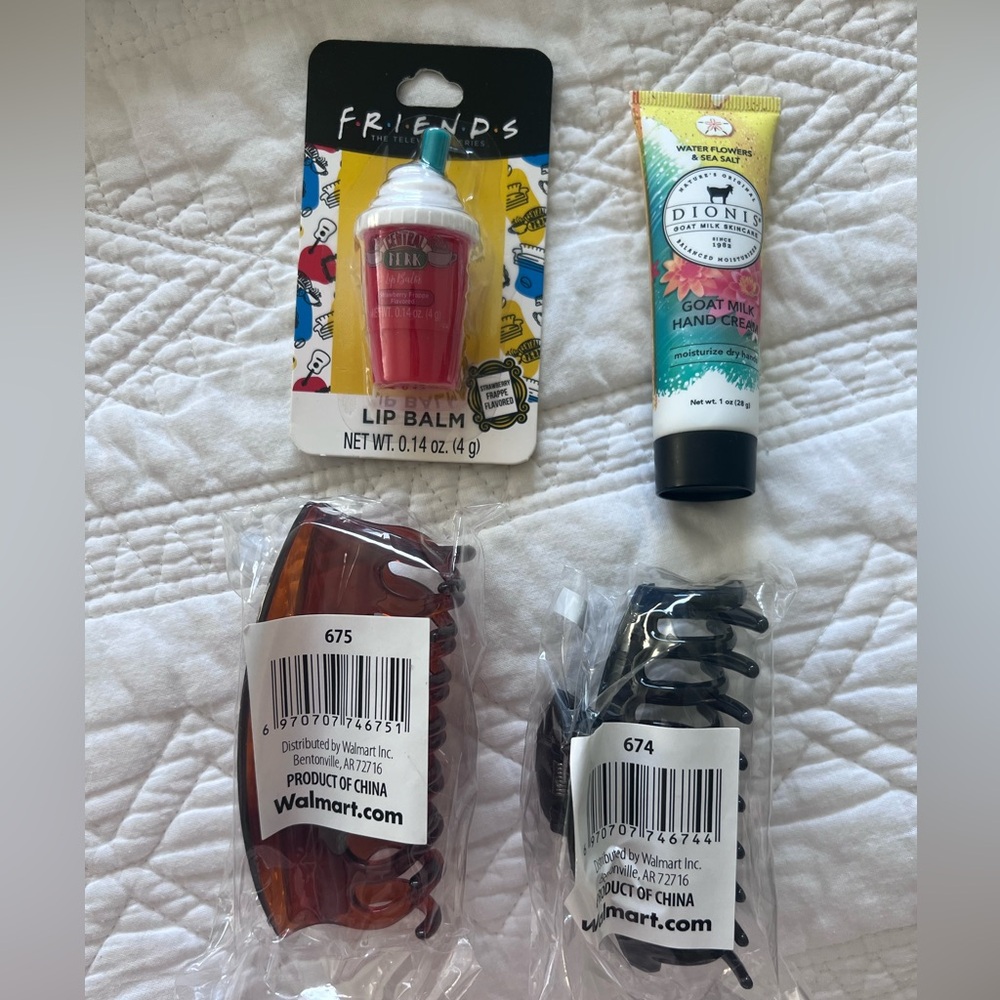 Women’s Stocking Stuffer Bundle- NWT